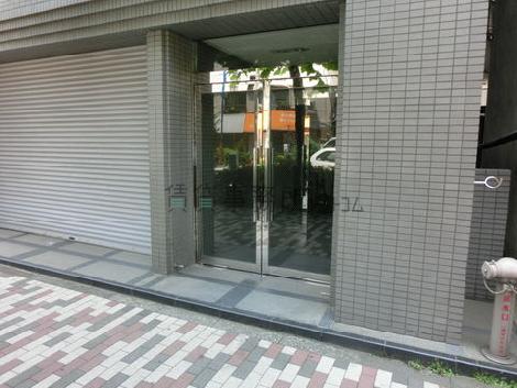 正面玄関