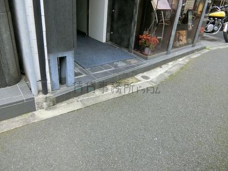 正面玄関