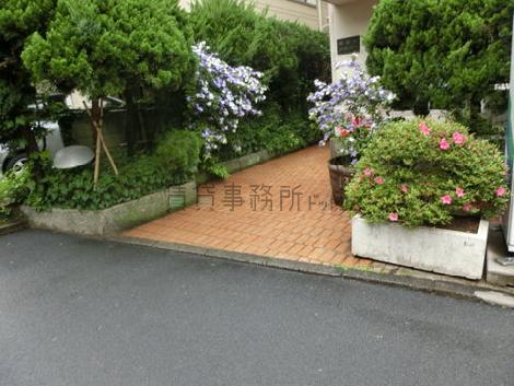 正面玄関