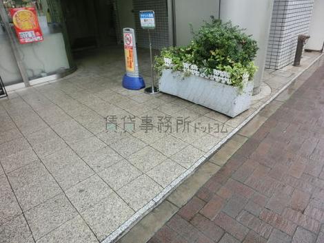正面玄関