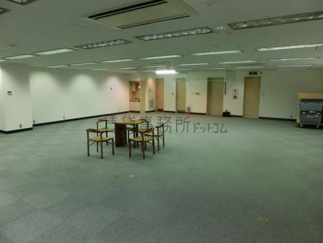 フェリスビルの室内