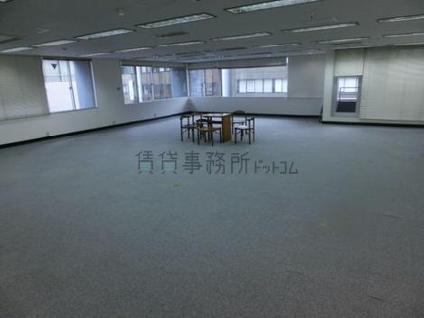 フェリスビルの室内