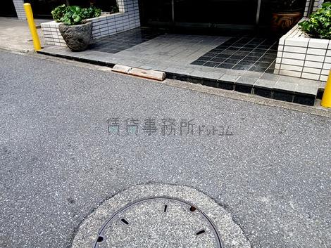 正面玄関