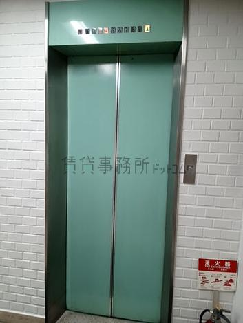 エレベーター