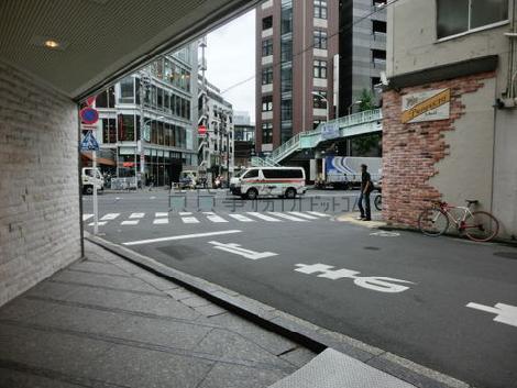 正面玄関