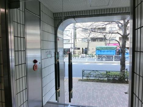 正面玄関