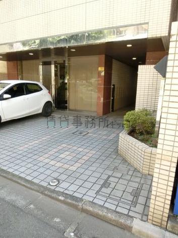 正面玄関