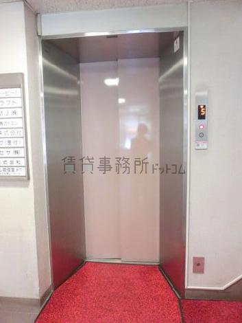 エレベーター