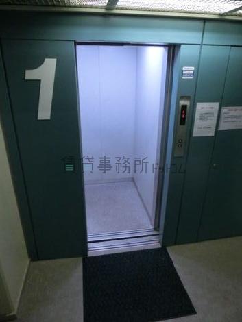 エレベーター
