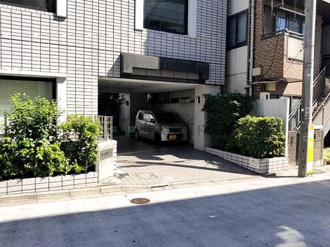 正面玄関