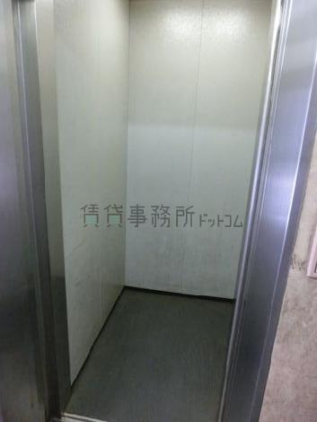 エレベーター