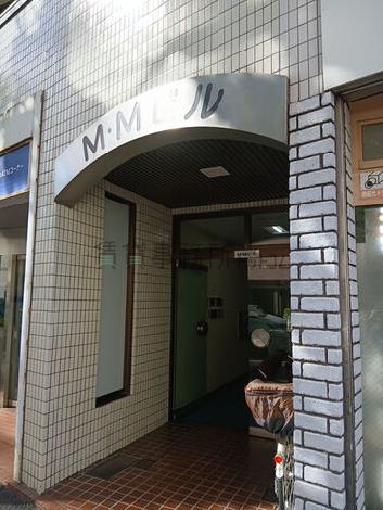 正面玄関