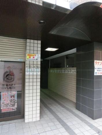 高級感ある入口が印象的です