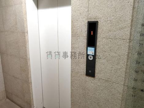 エレベーター
