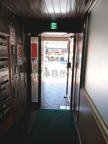 正面玄関