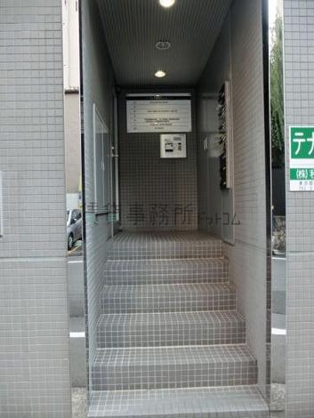 正面玄関