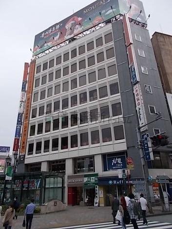 池袋西口センタービルの外観写真