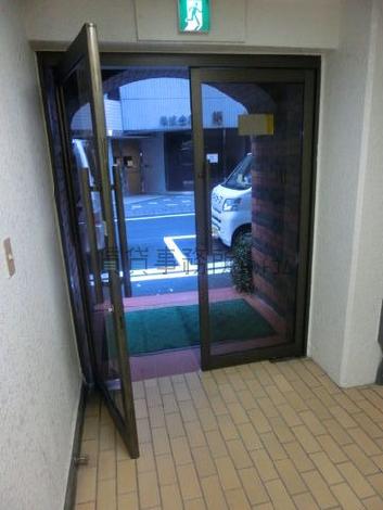 正面玄関