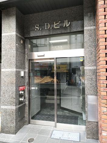 正面玄関