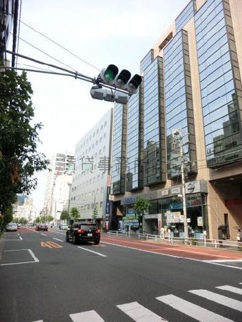 稲荷町駅方面