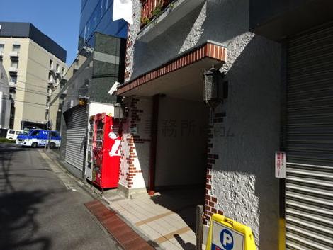正面玄関