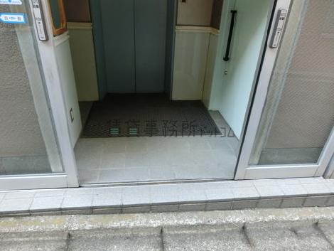 正面玄関
