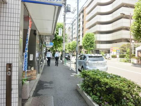植栽のある通り