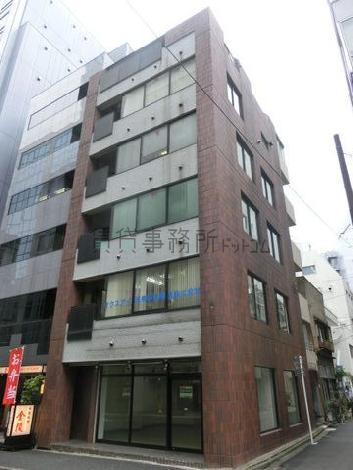 日和ビルディングの外観写真