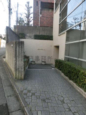 正面玄関