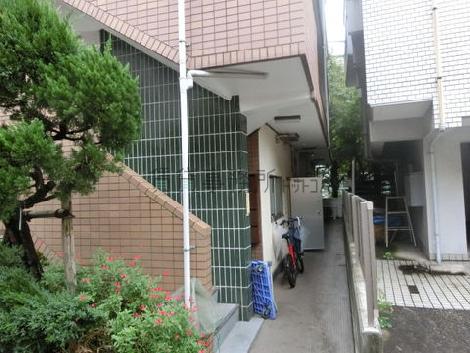 正面玄関