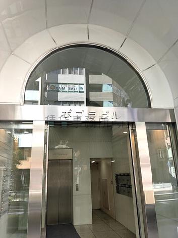 正面玄関