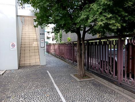 正面玄関