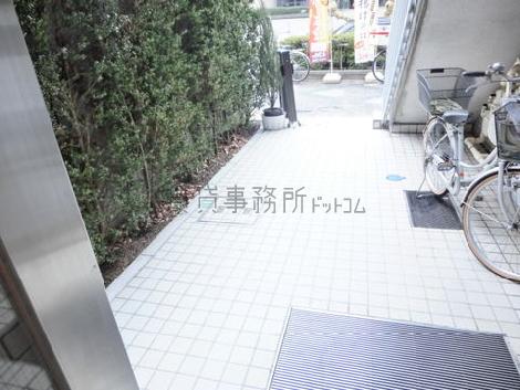 正面玄関