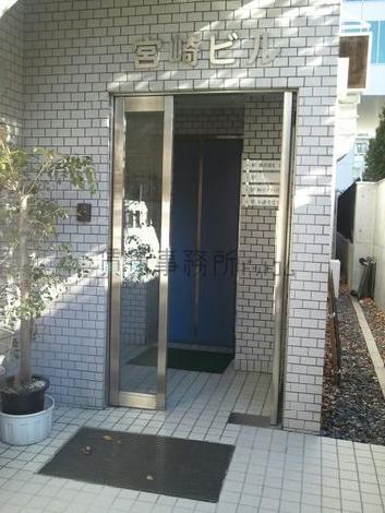正面玄関