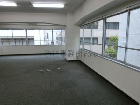 兜町第二ビルの室内