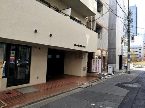 正面玄関