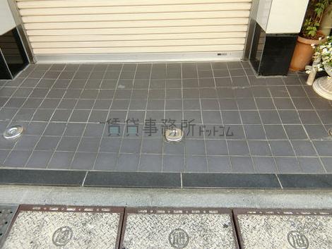 正面玄関