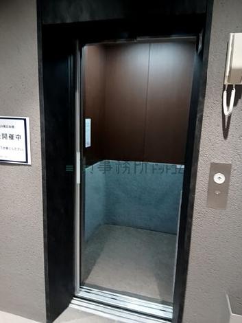 エレベーター