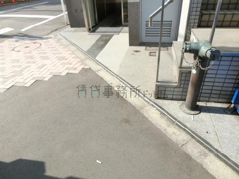正面玄関
