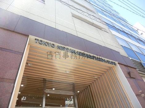 正面玄関