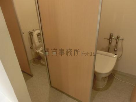 田中駒ビルのトイレ