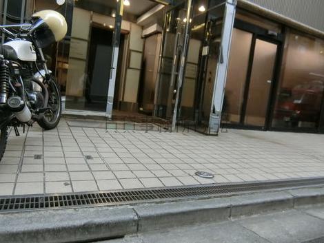 正面玄関