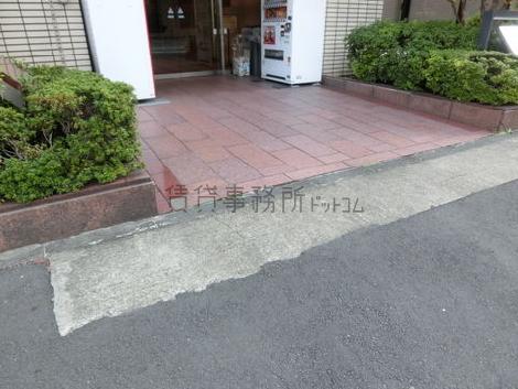正面玄関