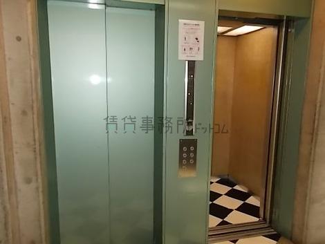 エレベーター