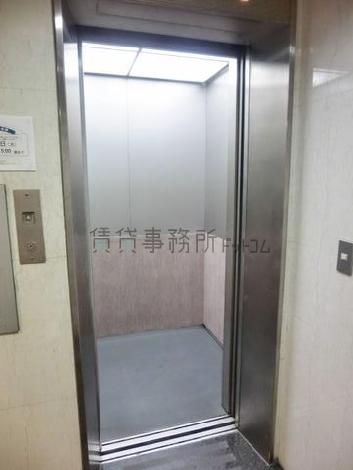 エレベーター