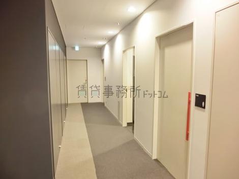 基準階水廻りの通路です