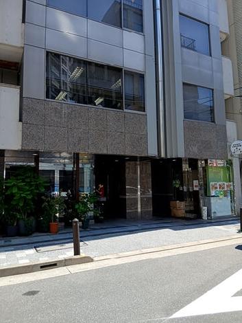正面玄関