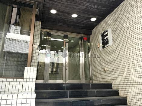 正面玄関