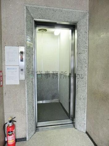 エレベーター