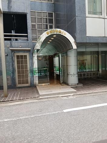正面玄関